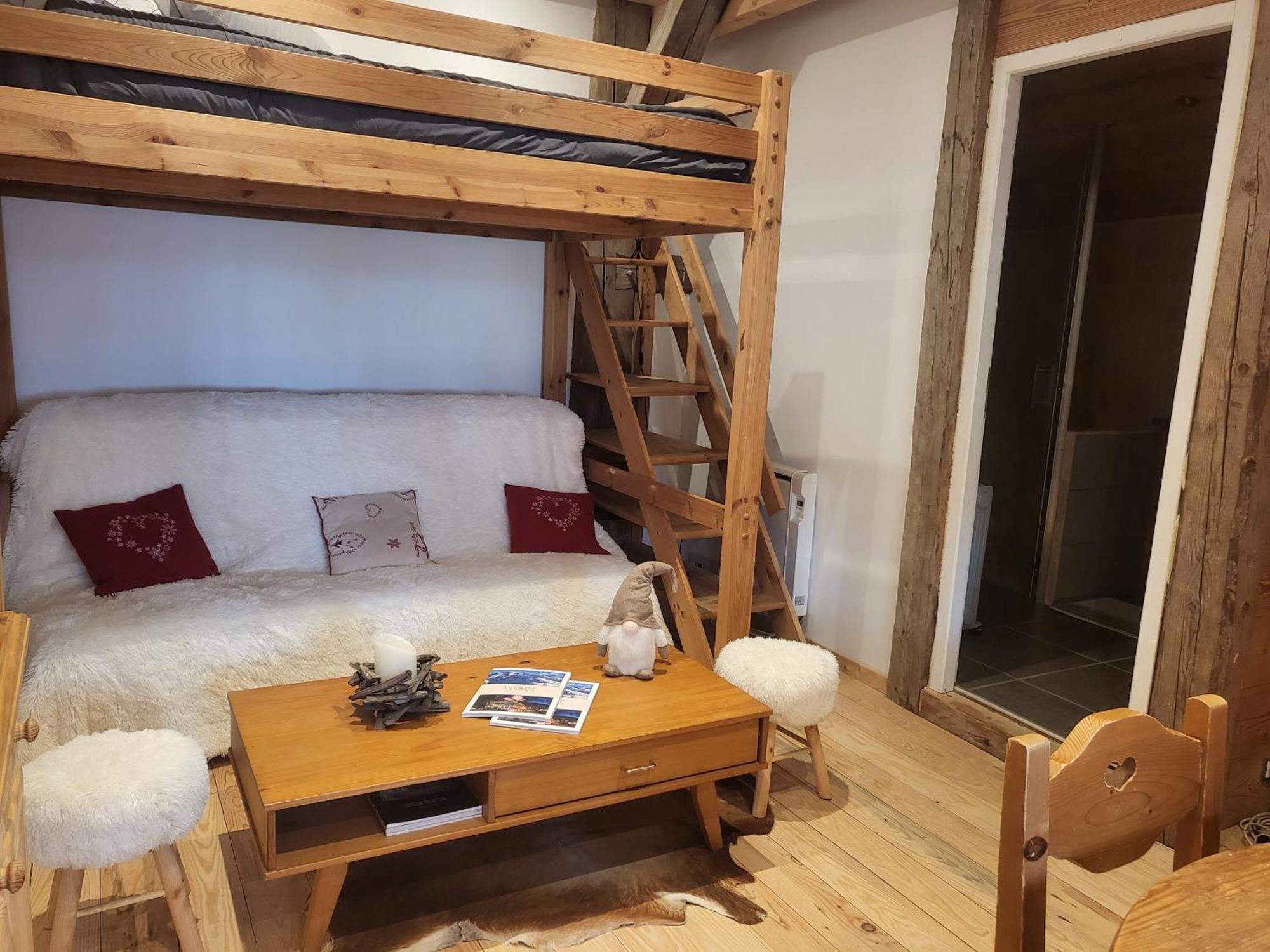 Le Nid Des Cerfs Bed and Breakfast Essert-Romand Buitenkant foto